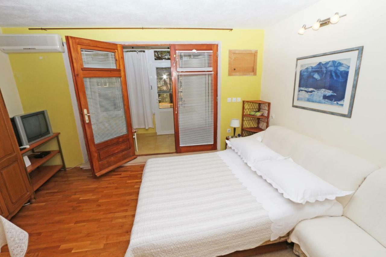 Studio Kotiska Makarska Bagian luar foto