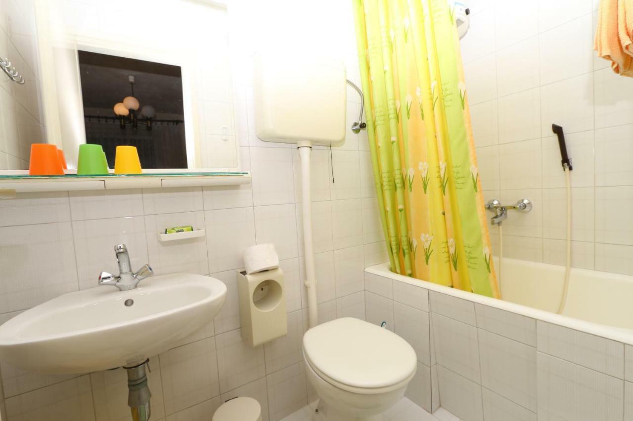 Studio Kotiska Makarska Bagian luar foto