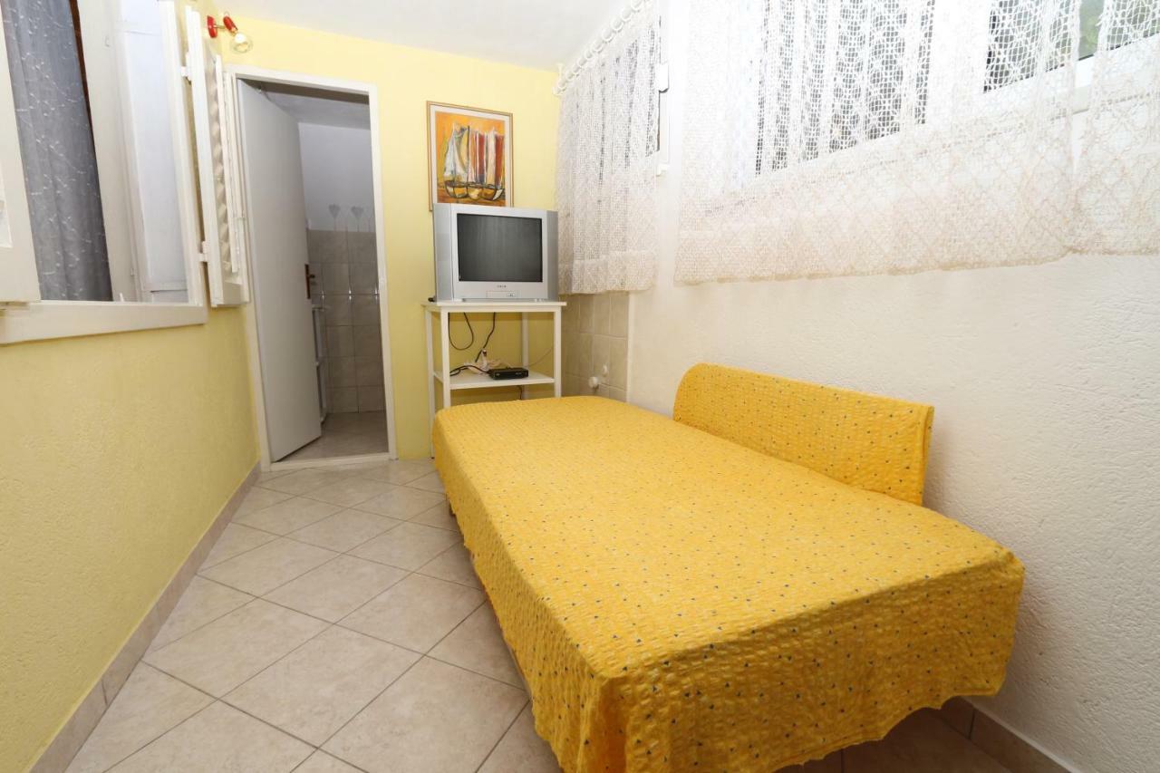 Studio Kotiska Makarska Bagian luar foto