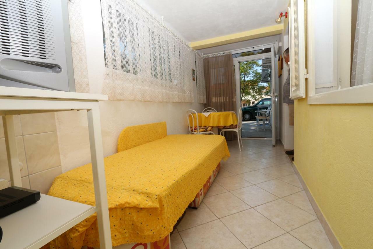 Studio Kotiska Makarska Bagian luar foto