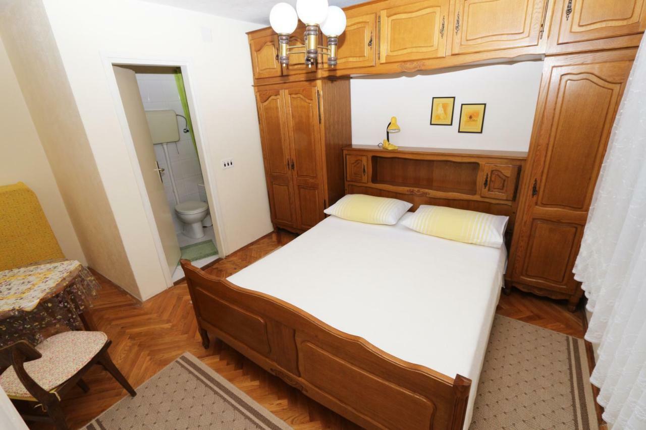 Studio Kotiska Makarska Bagian luar foto