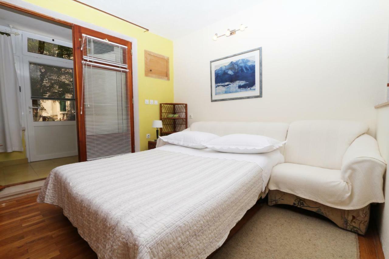 Studio Kotiska Makarska Bagian luar foto